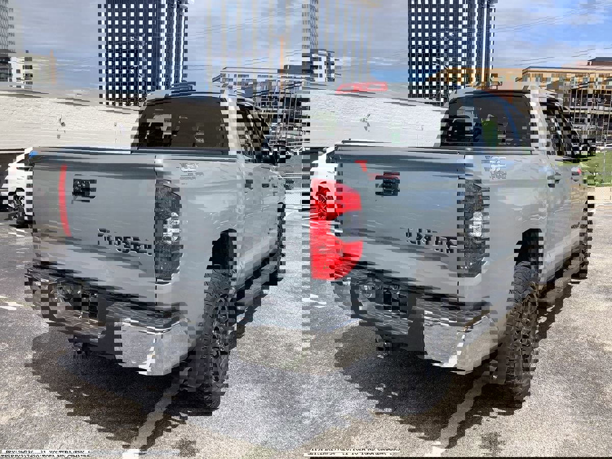 Used 2021 Toyota Tundra SR5 RWD image 5