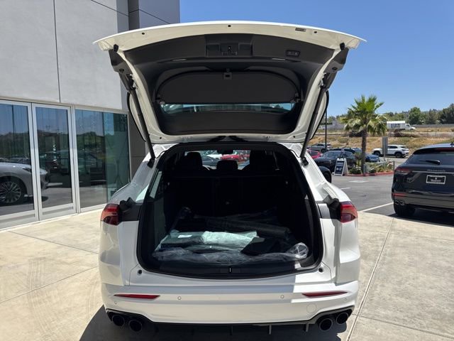 New 2025 Maserati Grecale Modena image 10