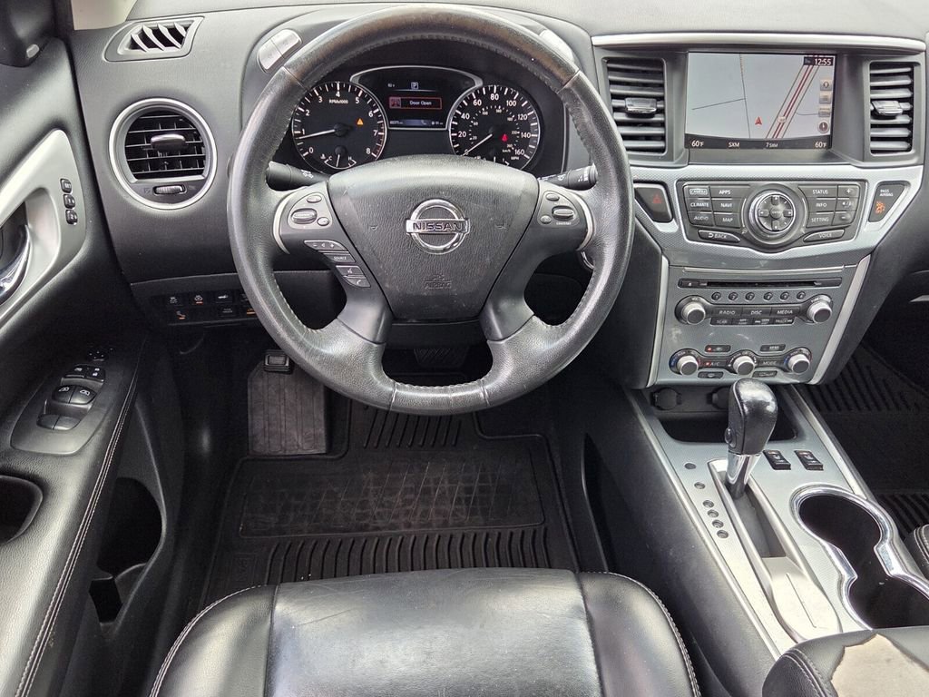 Used 2017 Nissan Pathfinder SL w/ SL Tech Package image 7