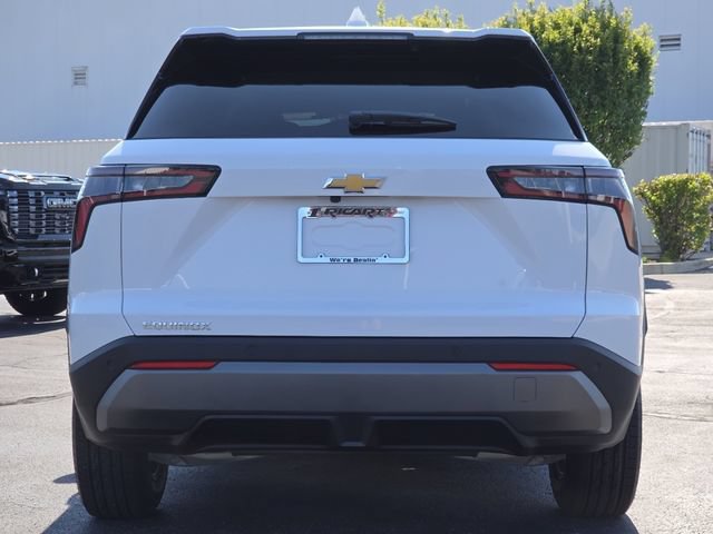 New 2027 Chevrolet Equinox LT FWD image 14