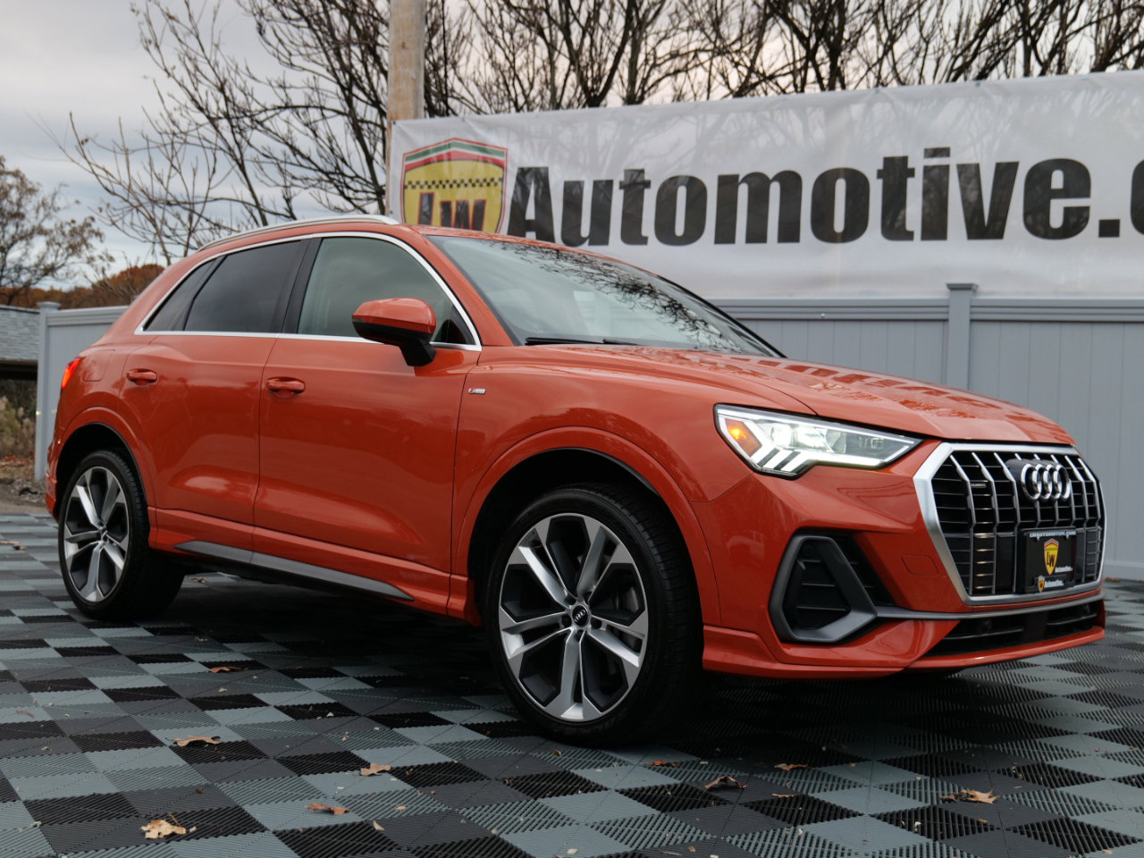Used 2019 Audi Q3 2.0T Premium Plus w/ Premium Plus Package image 64