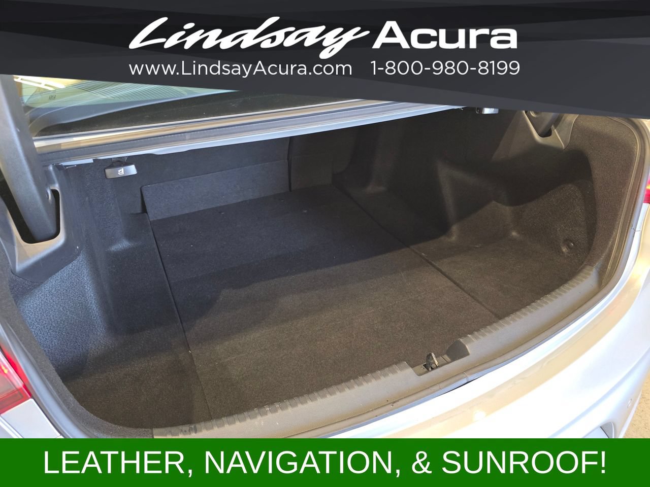 Used 2023 Acura TLX w/ Technology Package FWD image 7