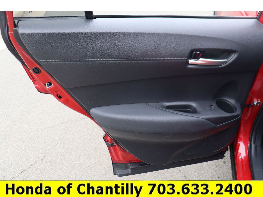 Used 2024 Toyota Corolla Cross XLE w/ Convenience Package image 26