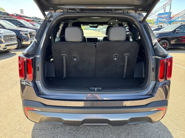 Used 2025 Kia Sorento SX Prestige AWD/4WD image 25