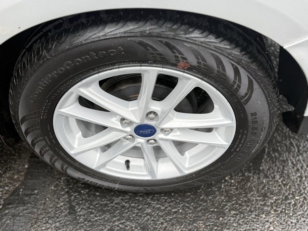 Used 2018 Ford Focus SE image 15