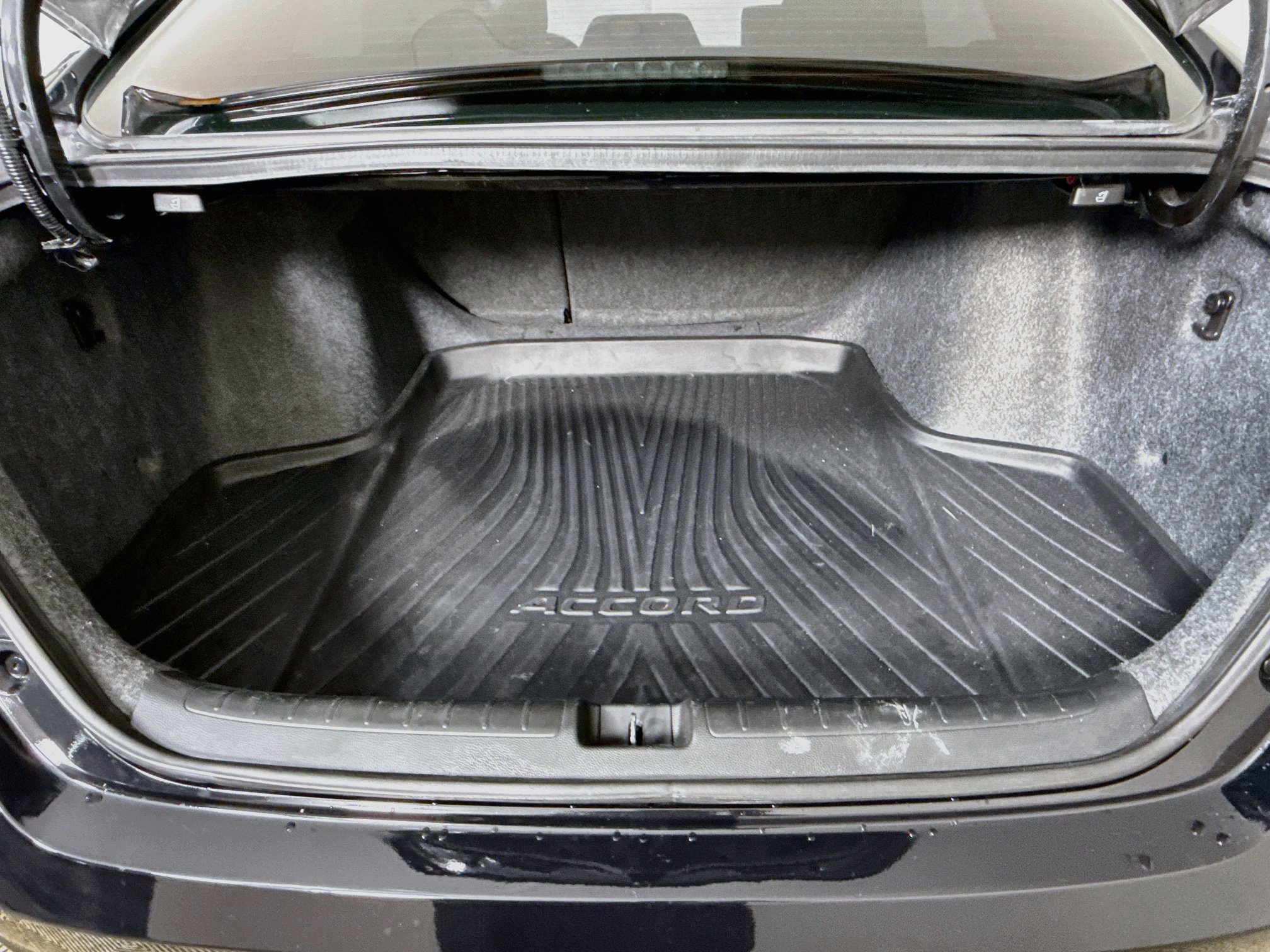 Used 2021 Honda Accord Sport image 35