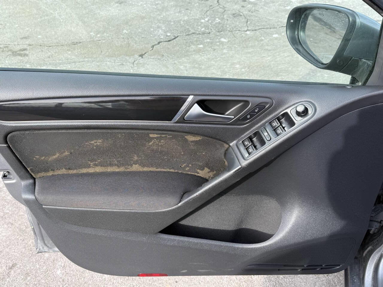 Used 2014 Volkswagen Golf 4-Door image 9