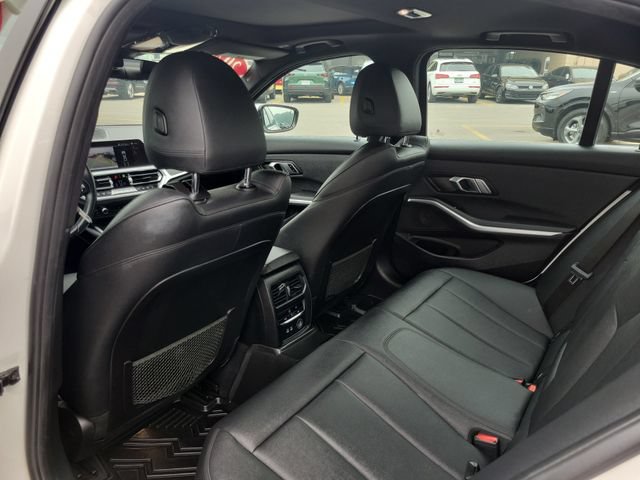 Used 2020 BMW 330i xDrive Sedan w/ Convenience Package AWD/4WD image 35