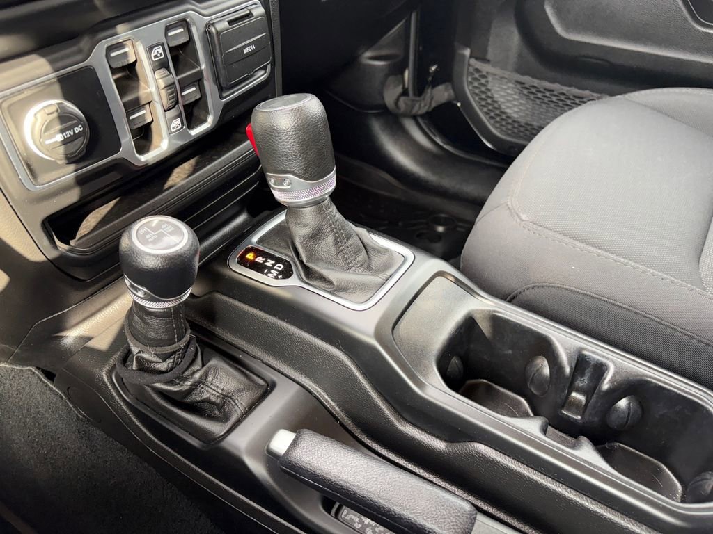 Used 2023 Jeep Wrangler Unlimited w/ 8.4" Radio Group AWD/4WD image 20