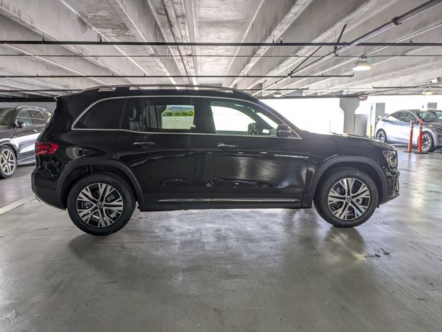 Used 2025 Mercedes-Benz GLB 250 image 7
