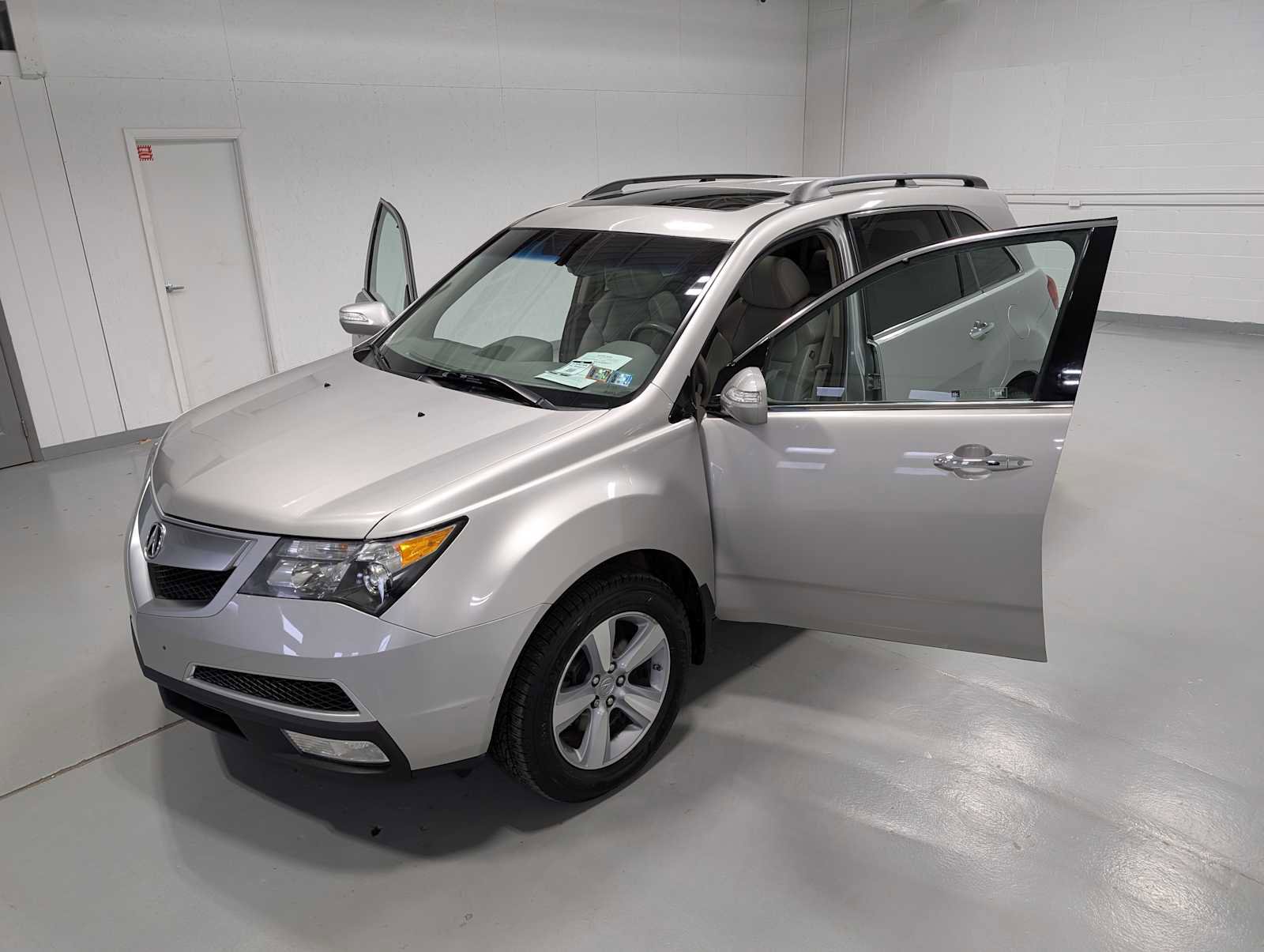 Used 2012 Acura MDX w/ Technology Package image 16