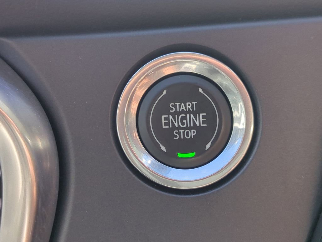 Used 2022 Chevrolet Blazer LT image 31