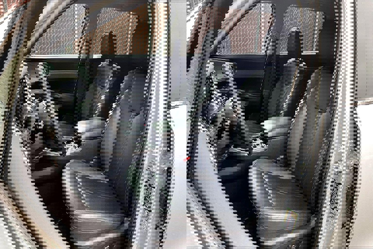 Used 2021 Kia Sorento EX w/ EX AWD X-Line Package image 24