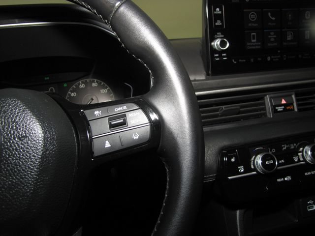 Certified 2025 Honda Pilot EX-L image 6