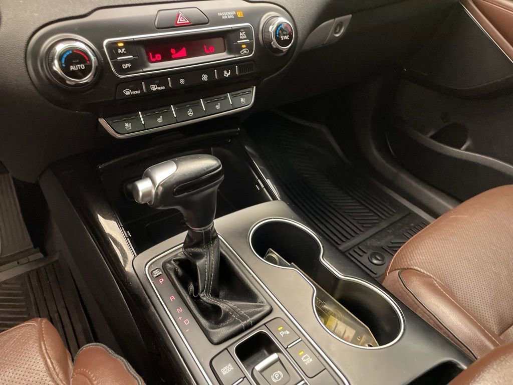 Used 2019 Kia Sorento SX w/ SX Touring Package image 18