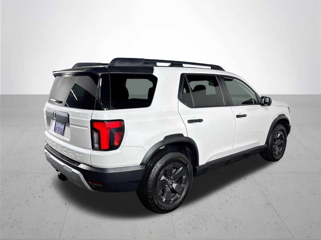 Certified 2026 Honda Passport RTL image 7