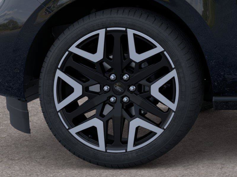 New 2026 Ford Expedition Platinum w/ Platinum Ultimate Package AWD/4WD image 19