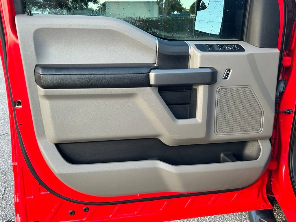 Used 2017 Ford F150 XLT AWD/4WD image 34
