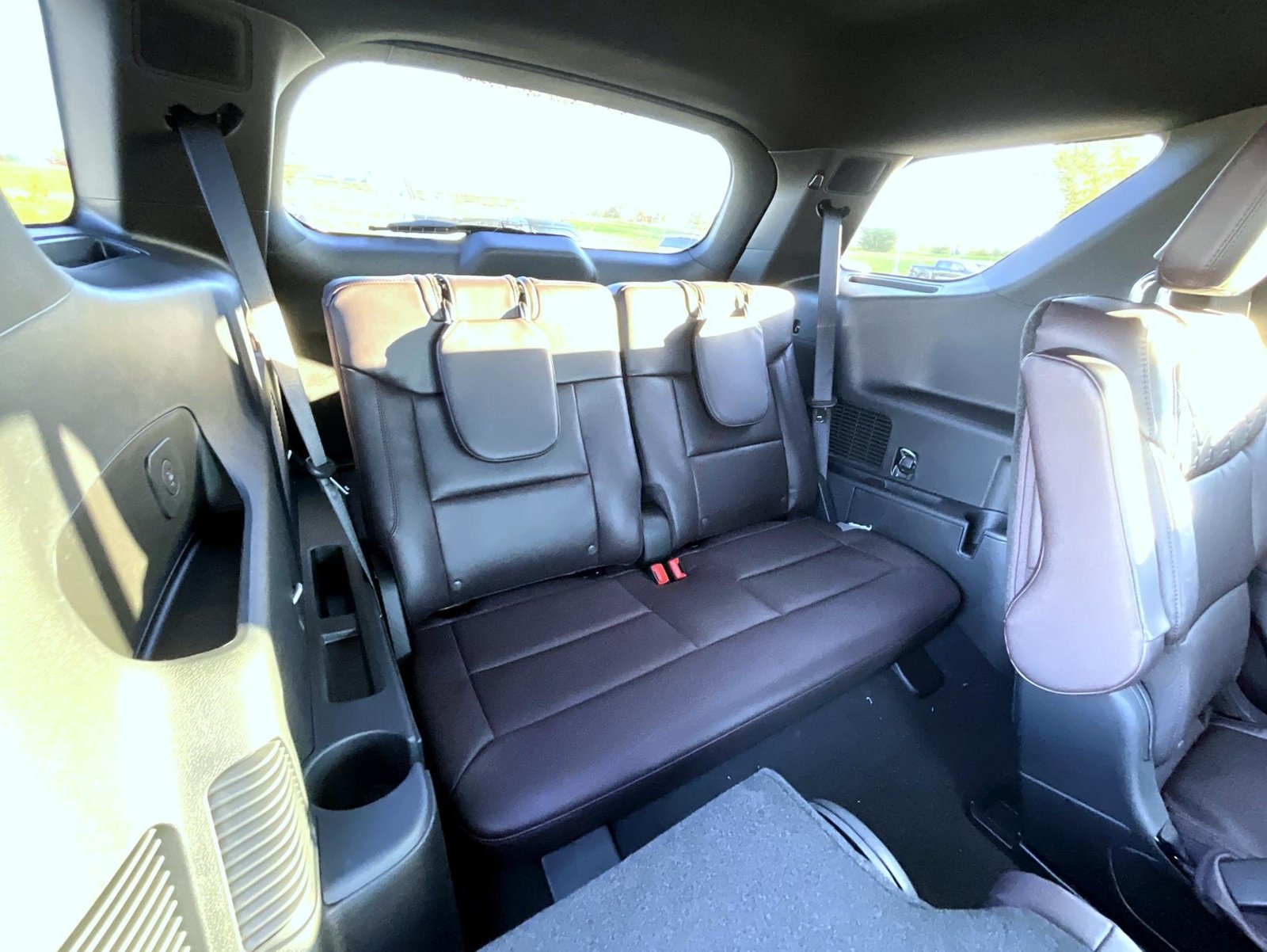New 2027 Ford Explorer Platinum w/ LUX Leather Package AWD/4WD image 21