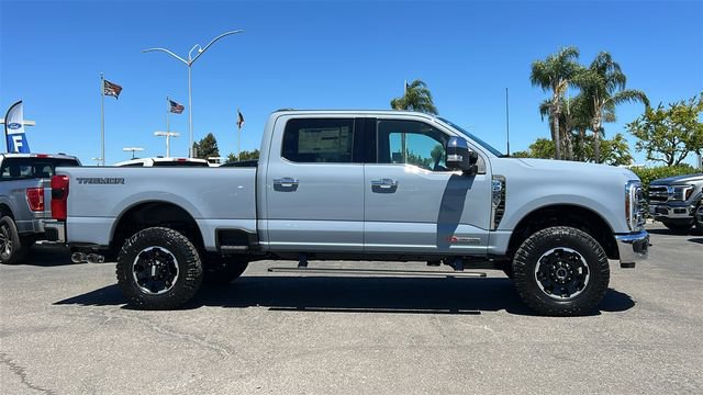 New 2026 Ford F250 King Ranch w/ Tremor Off-Road Package AWD/4WD image 2