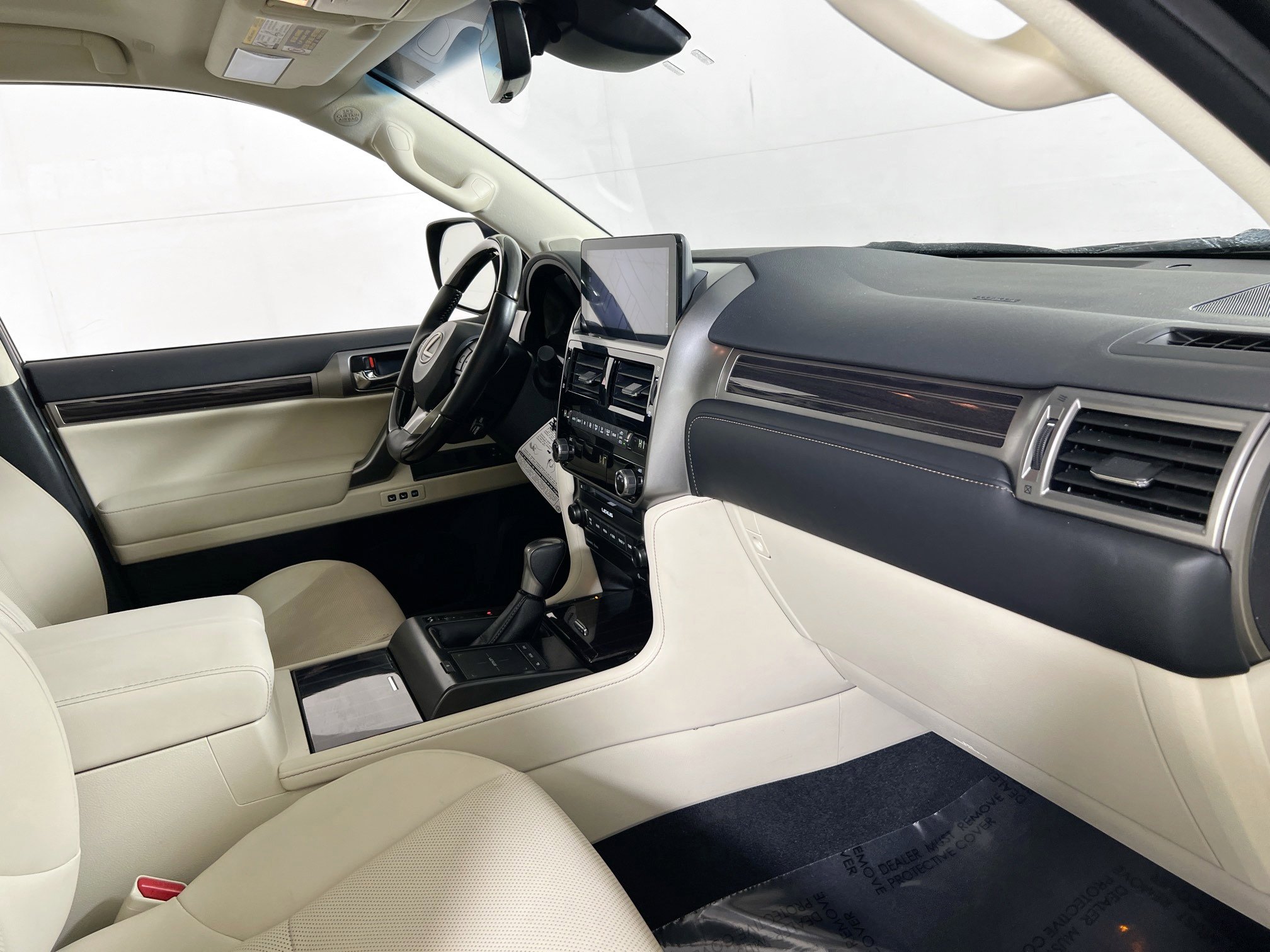 Used 2023 Lexus GX 460 Premium w/ Premium Package image 31