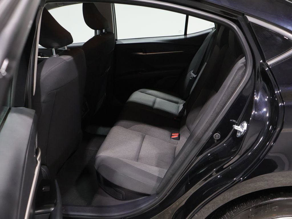 Used 2025 Toyota Camry LE image 16