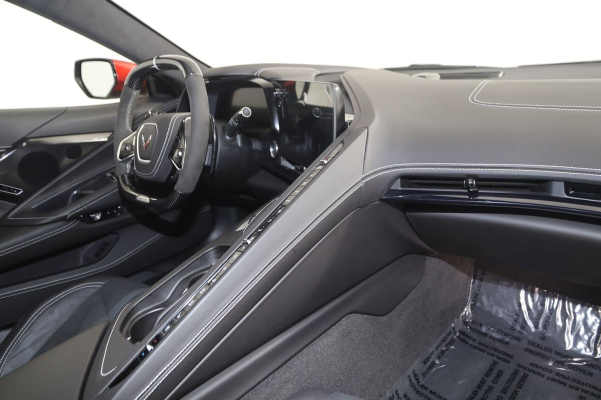 Used 2025 Chevrolet Corvette Z06 w/ Z07 Performance Package RWD image 79