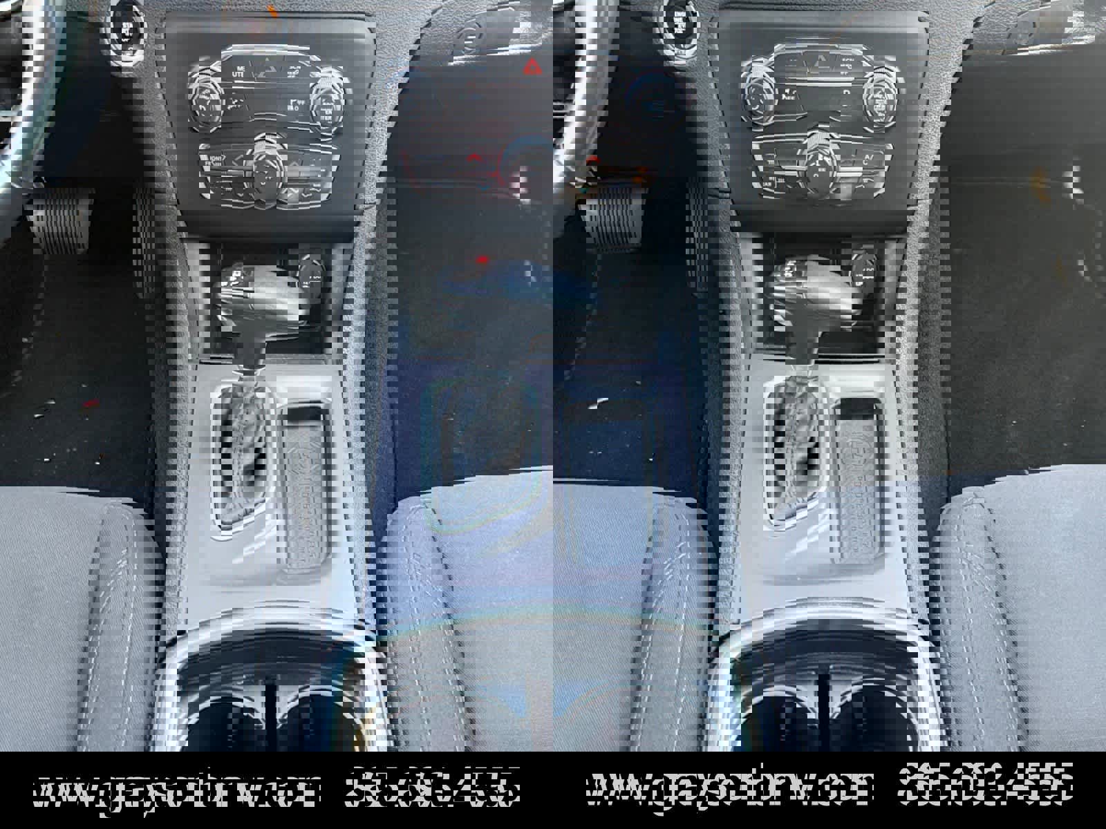 Used 2023 Dodge Charger SXT w/ Cold Weather Package image 15