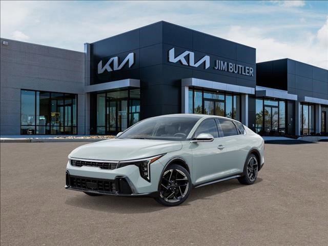 New 2025 Kia K4 GT-Line image 1