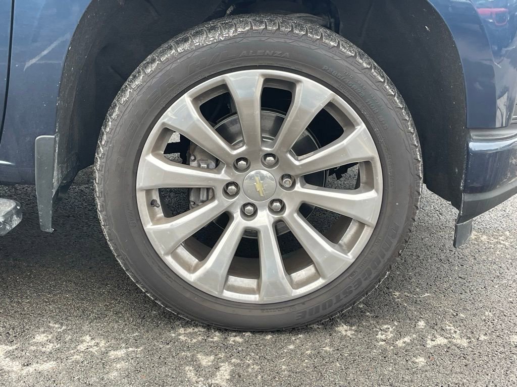 Used 2021 Chevrolet Silverado 1500 High Country w/ Technology Package image 10