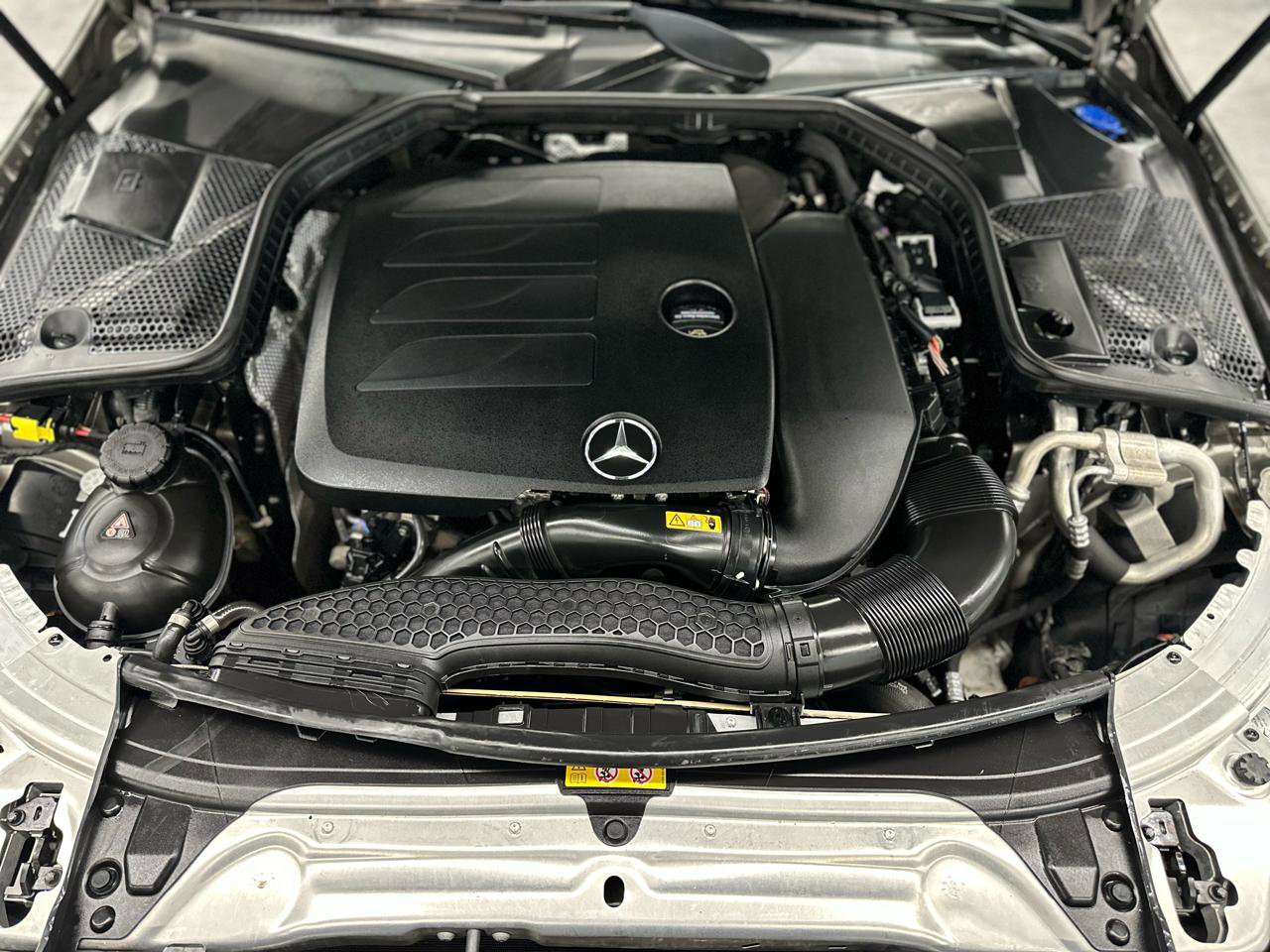 Used 2020 Mercedes-Benz C 300 4MATIC Sedan w/ AMG Line image 32