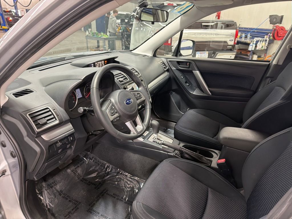 Used 2018 Subaru Forester 2.5i Premium w/ All-Weather Package AWD/4WD image 20