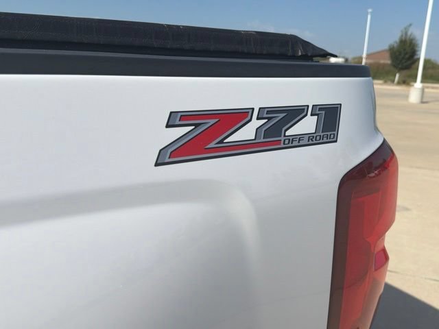 Used 2016 Chevrolet Silverado 1500 LTZ Z71 w/ LTZ Plus Package AWD/4WD image 13