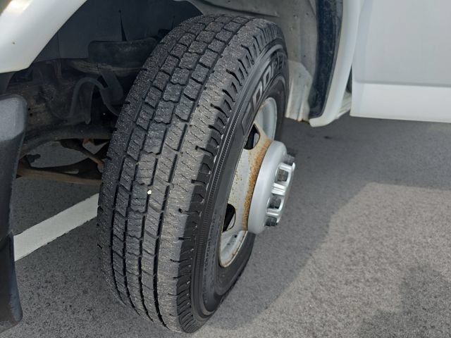 Used 2012 Chevrolet Express 3500 RWD image 13
