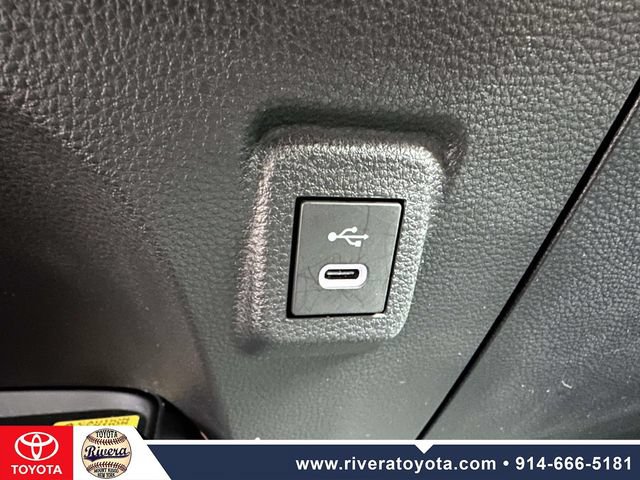 Used 2026 Toyota Corolla XSE FWD image 30