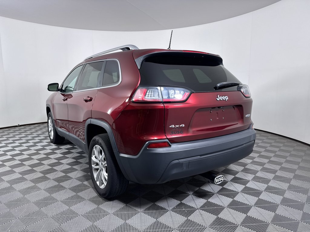 Used 2019 Jeep Cherokee Latitude w/ Cold Weather Group AWD/4WD image 17