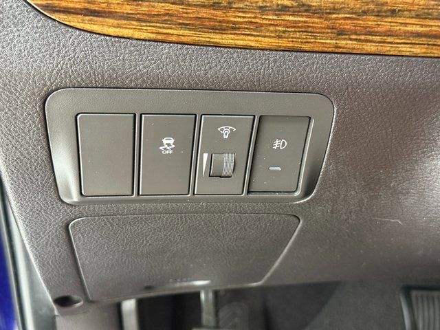 Used 2010 Hyundai Santa Fe SE image 11