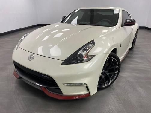 Used 2016 Nissan 370Z NISMO