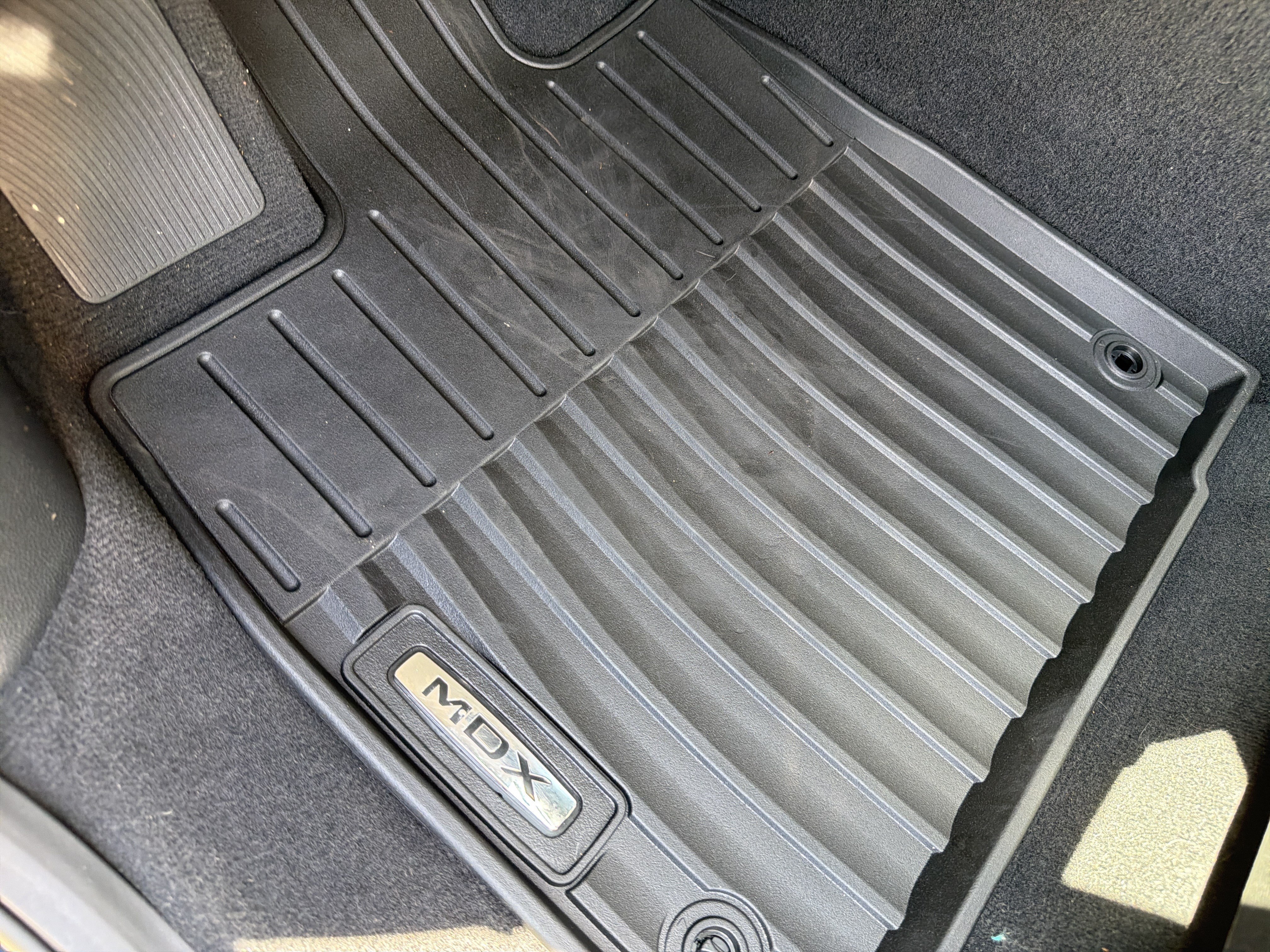 Certified 2026 Acura MDX FWD w/ Technology Package image 17