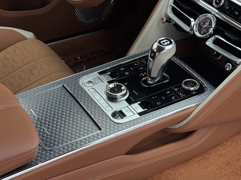 New 2026 Bentley Flying Spur Plug-In Hybrid image 78