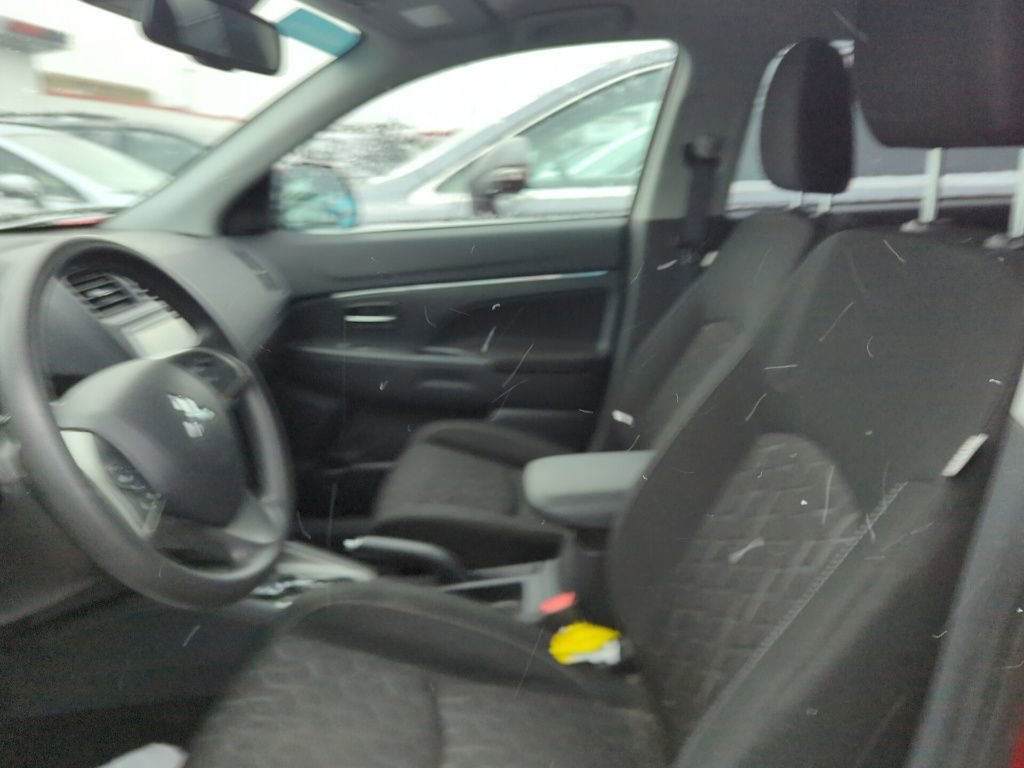 Used 2024 Mitsubishi Outlander Sport AWD image 6
