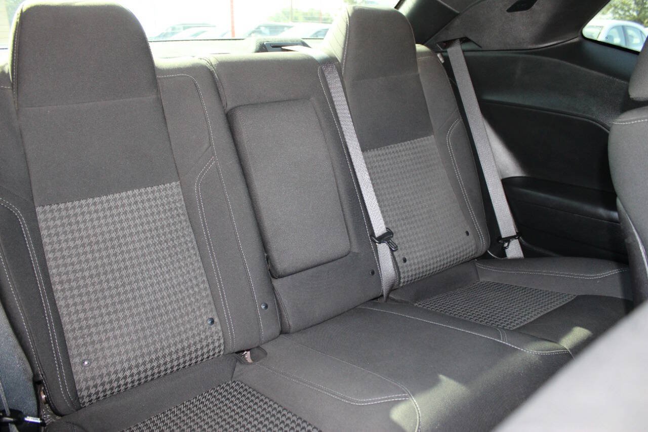 Used 2019 Dodge Challenger SXT w/ Blacktop Package RWD image 15