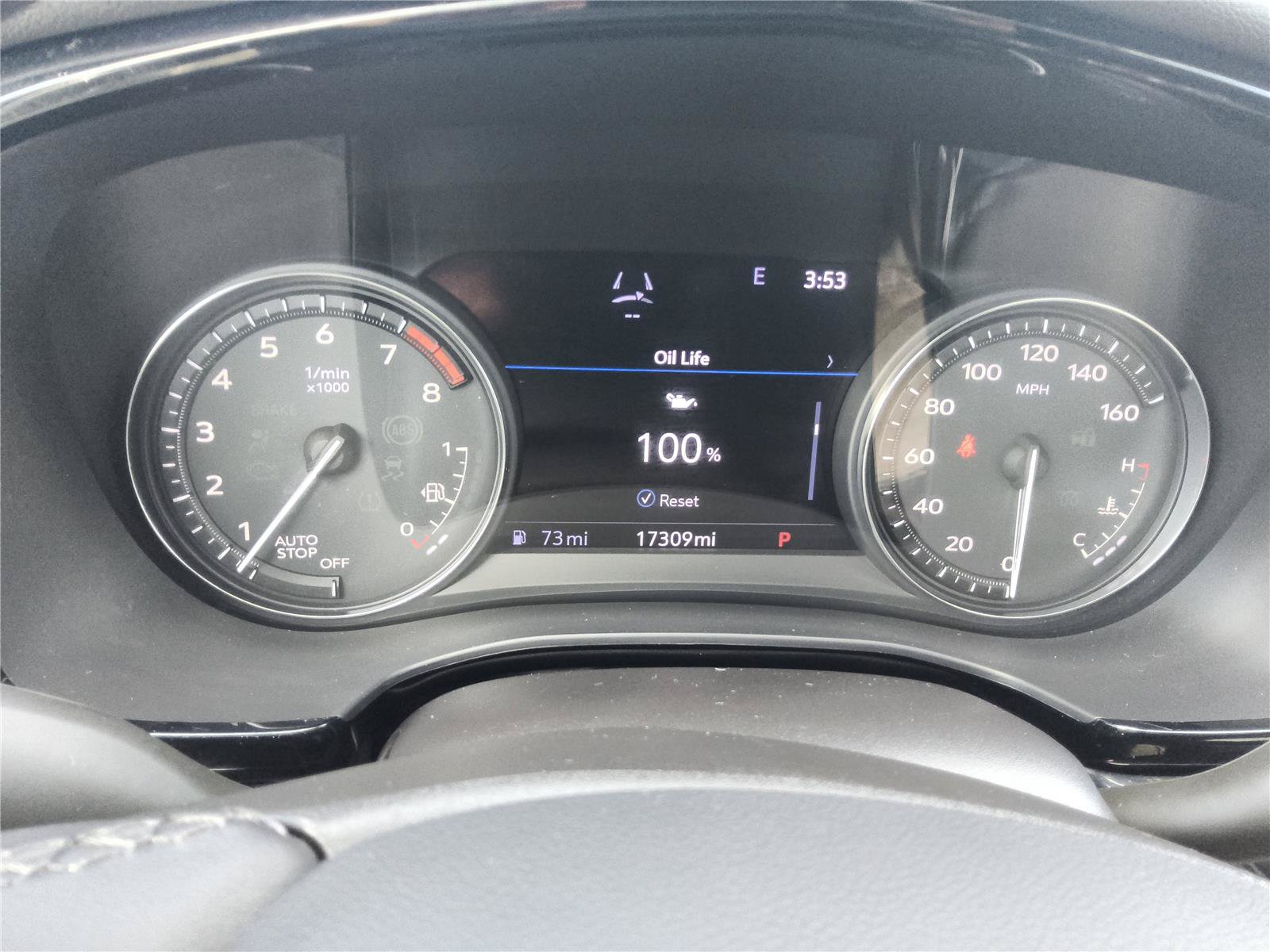 Used 2023 Cadillac XT6 Premium Luxury w/ Technology Package FWD image 32