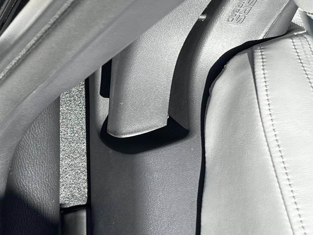 New 2026 Mitsubishi Outlander SE FWD image 18