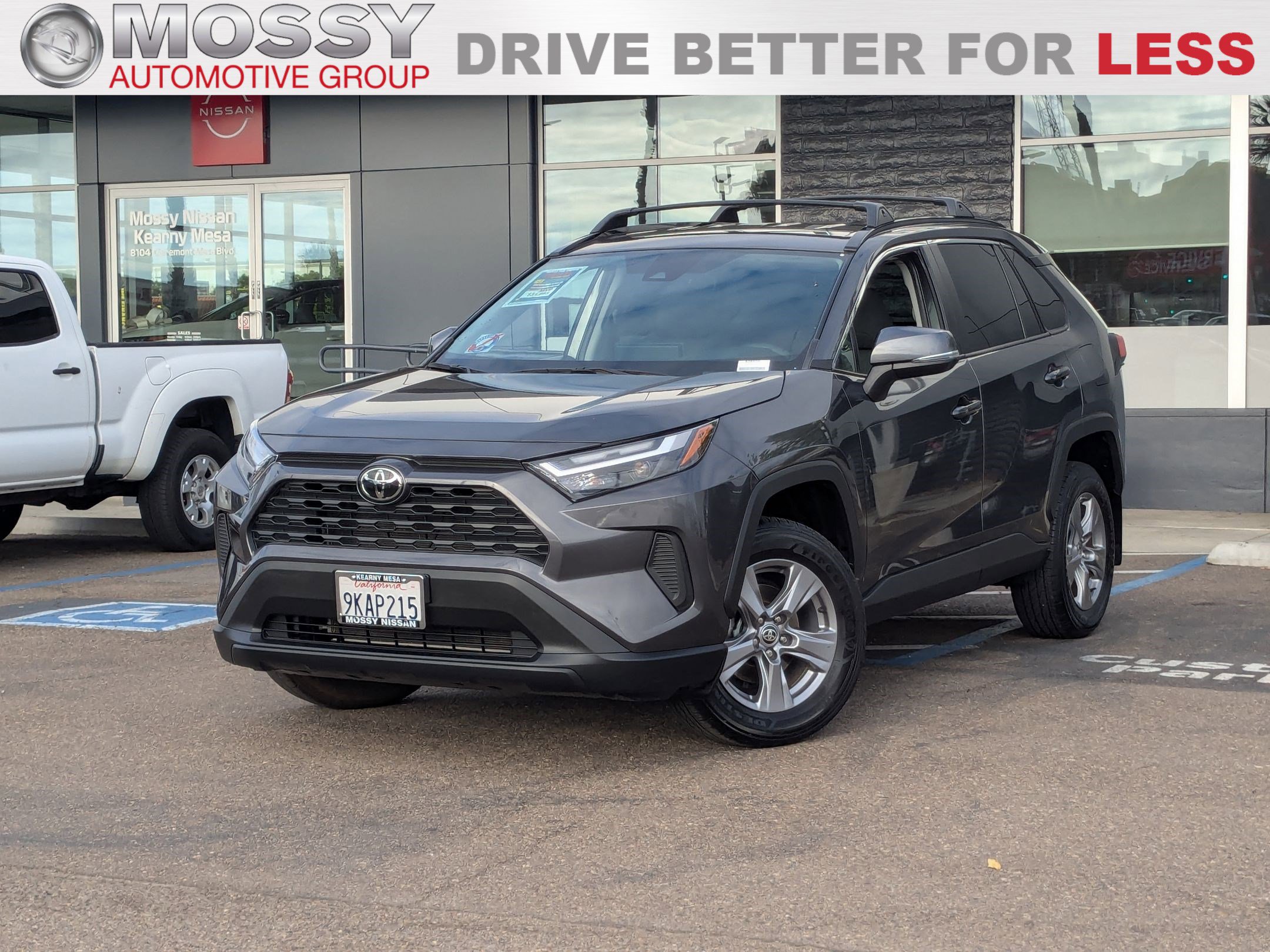 Used 2024 Toyota RAV4 XLE image 1