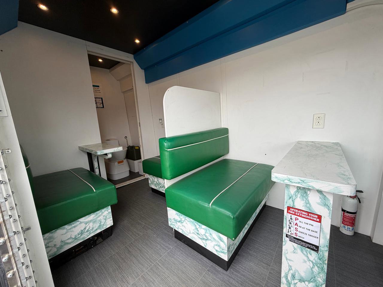 Used 2017 Ford Transit 250 T-250 148 EL Hi Rf 9000 GVWR image 35