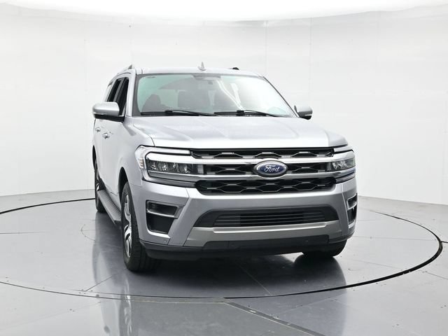 Certified 2024 Ford Expedition Limited RWD image 4