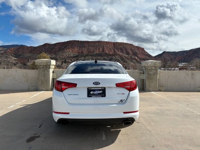 Used 2011 Kia Optima EX w/ Premium Pkg image 7
