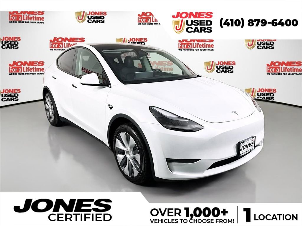 Used 2024 Tesla Model Y Long Range image 1