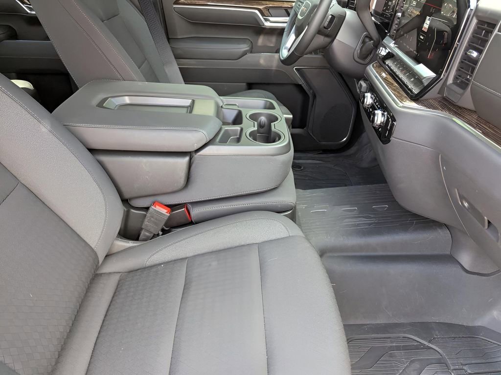 New 2025 GMC Sierra 1500 Elevation image 18